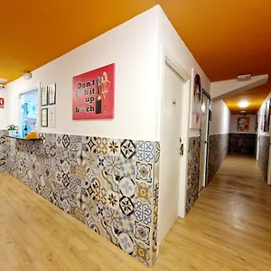 Arc House Ostello