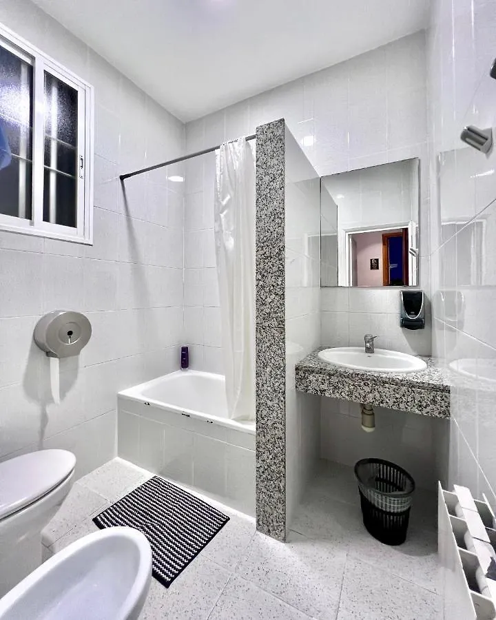 Pension Peiro Barcelona Guest house
